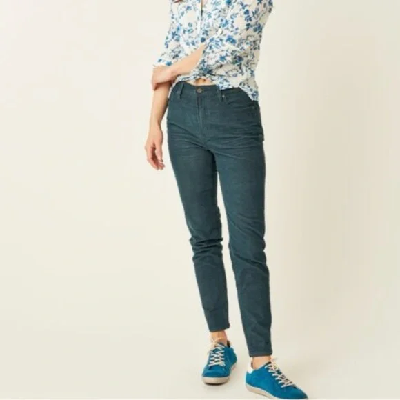 CARVE DESIGNS $98 Women's Mid-Rise Skyler Corduroy Pant Teal Blue Size 4 - Picture 1 of 7